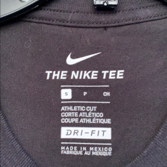 NIKE black shirt - Picture 3 of 3